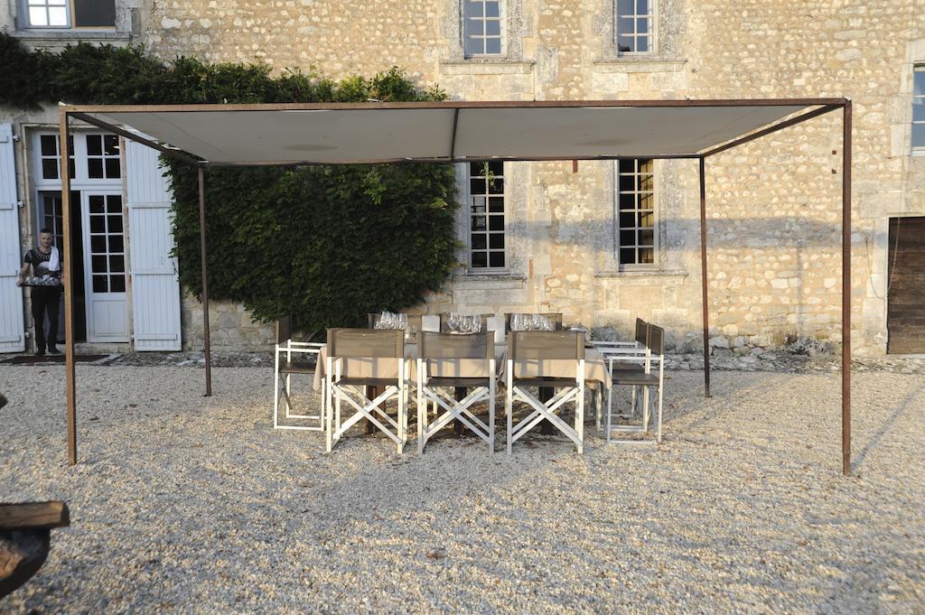 Perignac Chateau De Lerse住宿加早餐旅馆 外观 照片