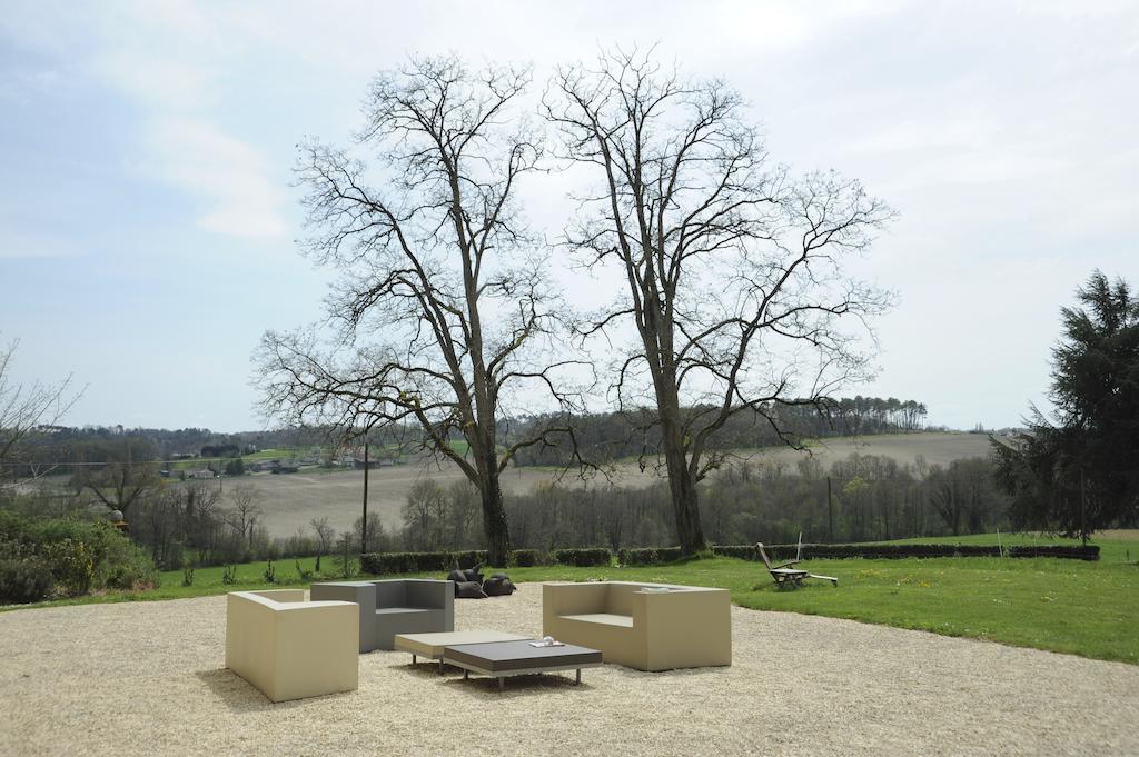 Perignac Chateau De Lerse住宿加早餐旅馆 外观 照片