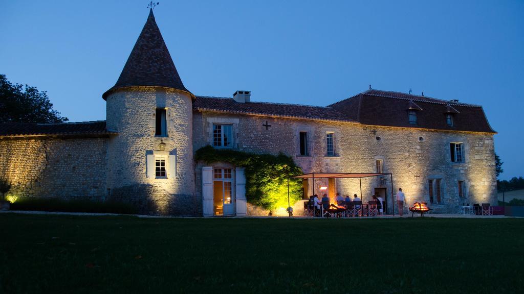 Perignac Chateau De Lerse住宿加早餐旅馆 外观 照片
